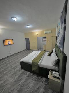 STJ Luxury Hotels - Ilorin - 0