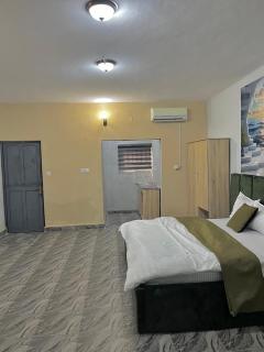 STJ Luxury Hotels - Ilorin - 2