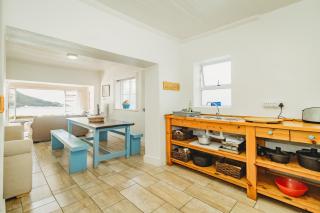 Silver Spray Beach Accommodation - Victoria Bay - 7