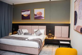 The Thribeka Hotel - Mama - 8