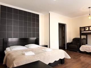 Hotel Iceberg - 2