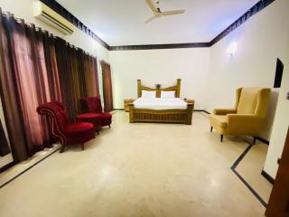 Smart Residency Guest House - 1