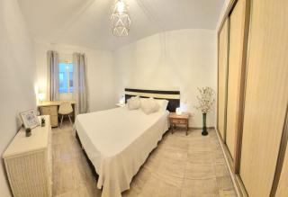 Apartment with two bedrooms, and spacious balcony - 6
