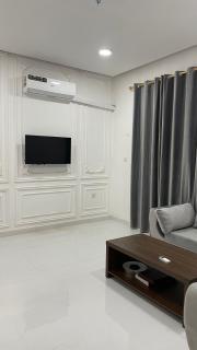 شقه مستقله بالقرب من مطار صلاله - 8