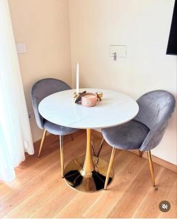 AleSuite - Naples - 8
