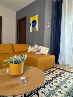 Cozy apartment in the heart of Blloku - Tirana - 8