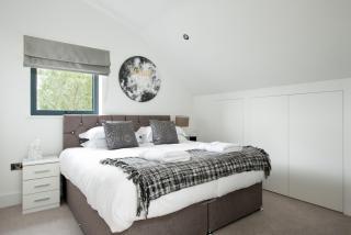 The Cotswolds Manor ML26 Lower Mill Estate. - Somerford Keynes - 4