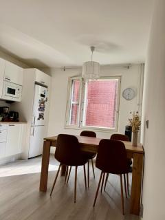 Cozy Room with Private Balcony in Prime location - Helsinki - 6