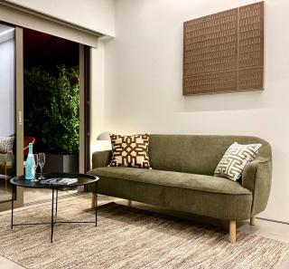 THE NIXON Luxury Suites and Apartment Hotel - 2