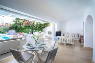 Premium Protaras Villa Villa Mine 2 Bedrooms Private Outdoor Pool Furnished Sun Terrace Shaded Furnished Terrace Private Garden Fig, - Protaras - 2