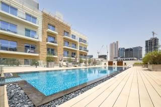 Urban Comfort 1Bedroom with Pool View in Oxford - 3