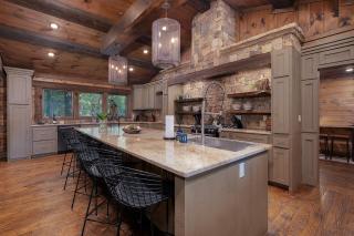 A Stoney River - Luxurious Cherry Log Riverfront Cabin - Hot Tub, Game Room, Multiple Decks, Views of Ellijay River, Goose Islan - Cherry Log - 2