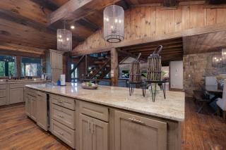 A Stoney River - Luxurious Cherry Log Riverfront Cabin - Hot Tub, Game Room, Multiple Decks, Views of Ellijay River, Goose Islan - Cherry Log - 1