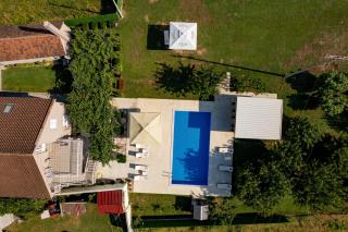 Stefhouse - 2