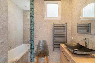 La Madrague - Vue sur les massifs des calanques - 4