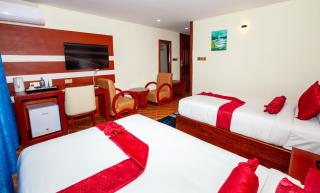 GR Comfort Hotel - 8