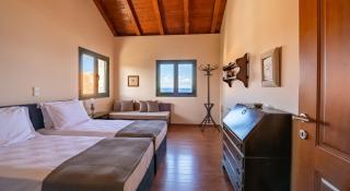 Sea Breeze Villa - 4