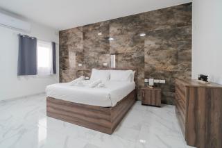 Relaxed 2BR Home with Backyard & Balconies,Tarxien - - 8