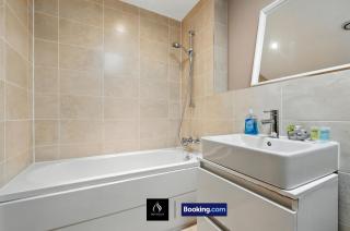 2 BDR By Boyeilles Apartments Short Lets & Serviced Accommodation Belfast With Free Parking & WiFi - Belfast - 2