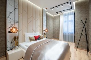 Modern - Super central - Chic Apt for 6 - 8