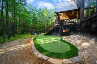 Hoch-A-Frame I Sauna-Hot Tub-Putt Putt-Firepit - Broken Bow - 6