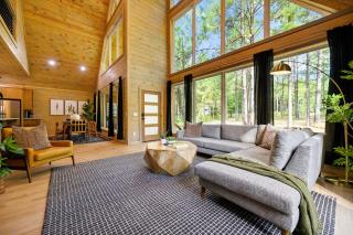 Hoch-A-Frame I Sauna-Hot Tub-Putt Putt-Firepit - 4