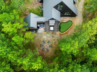 Hoch-A-Frame I Sauna-Hot Tub-Putt Putt-Firepit - 2