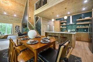 Hoch-A-Frame I Sauna-Hot Tub-Putt Putt-Firepit - 8