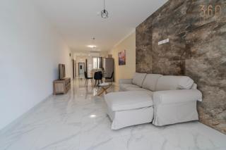 Relaxed 2BR Home with Backyard & Balconies,Tarxien - - 2
