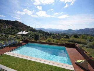 Superb Ponte De Lima Villa 4 Bedrooms Villa Arrincao Sauna Stunning Valley Views - Ponte de Lima - 0