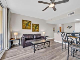 Majestic Beach Towers 1-715 - 3