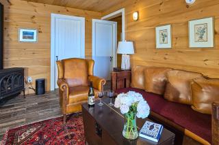 Crawford Lakeside Escape - Union - 1