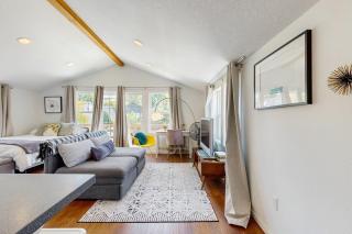 New Portland Neighborhood Studio - 5
