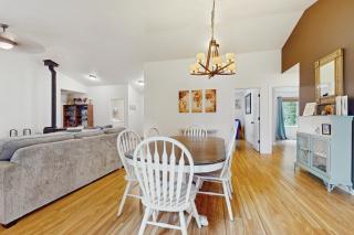 Lavender Lake Lodge - 1