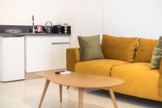 Spacious Couples Studio with Seating Area & Rooftop Vibes Zen Gaia By Tessera - Atene - 2