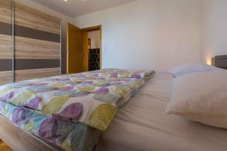 Crikvenica Three-Bedroom Apartment 1 - Crikvenica - 9