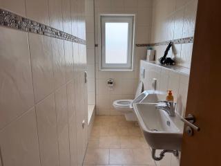 T&K Apartments - Wegberg - 4-7 room Apartments - private parking - WIFI - Fully equipped kitchen - 9
