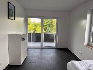 T&K Apartments - Wegberg - 4-7 room Apartments - private parking - WIFI - Fully equipped kitchen - Wegberg - 6