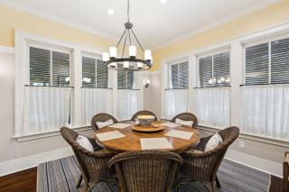 Short Walk to Beach Club, Close to Seaside 3BR Home & Carriage House home - 2