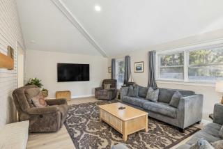 Incredible HHI Home for 12 with Pool Near Beach - 2