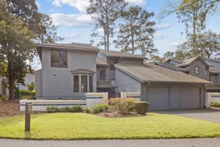 Chic Stay for 6 Near Beach Shops & Golf Course - 8