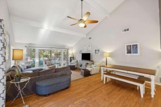 Luxury Home in Desirable Sea Pines Walk to Beach - Hilton Head Island - 3