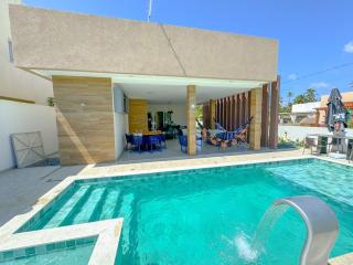 Casa nova com 3 suítes - Aracaju - 2