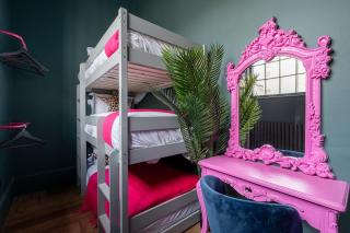 Vibrant 2-Bedroom Chapel Retreat - 7