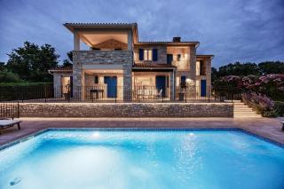 Villa Sterpazzi for 8 people near Poreč with 38 m2 heated pool, sea view & wellness - 3