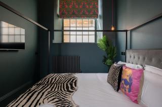 Chapel Stay with Four-Poster Bed & Roll-Top Bath - Barnard Castle - 4