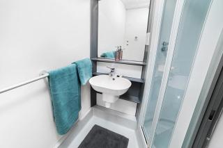 Student Only Bronze Studio Lower Level at Chapter Highbury I - Londra - 5