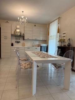 Betty's House - 8