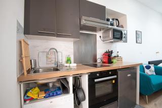 Independent and Comfortable Studio - Near the tram - 1