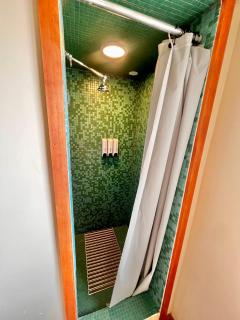 Room 5 - Downtown Joshua Tree Motel - Pet Friendly - Walk to Shops & Visitor Center, Minutes to Park Entrance - 4